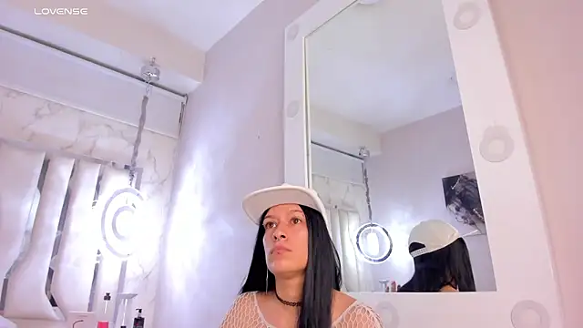 Snapshot of lolyyuno chatting on March 2025 12:15:02 PM lolyyuno online show from March 2025 12:15:02 PM