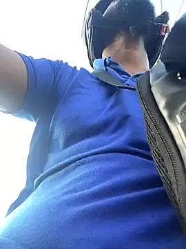 Snapshot of Rishwithr chatting on January 2026 01:54:02 AM Rishwithr online show from January 2026 01:54:02 AM