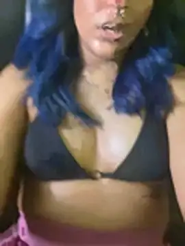 Snapshot of kissmebishh chatting on March 2026 09:32:02 PM kissmebishh online show from March 2026 09:32:02 PM