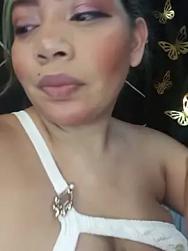 Sophia Brunett online show from May 2026 08:17:01 PM