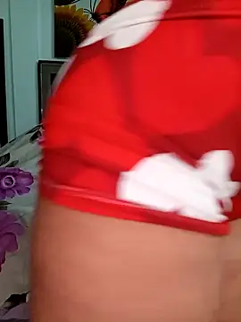 Snapshot of HannahFiore chatting on March 2025 10:34:02 PM HannahFiore online show from March 2025 10:34:02 PM