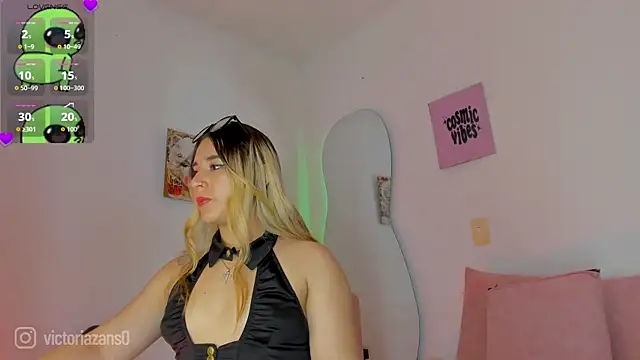 Vickyallien online show from May 2026 03:19:01 PM