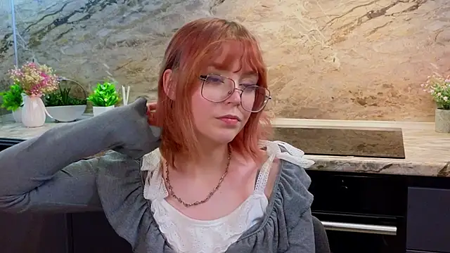 Snapshot of AshleyHandley chatting on February 2025 03:03:01 PM AshleyHandley online show from February 2025 03:03:01 PM