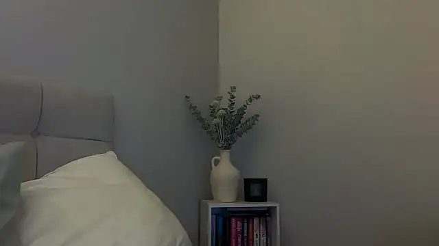 skyejde online show from January 2026 05:17:01 PM