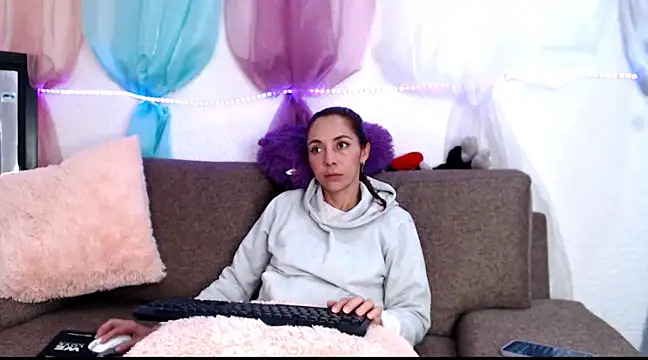 alisonandree online show from February 2025 05:21:02 PM