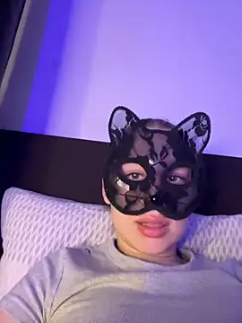 Snapshot of Daria-maus24 chatting on October 2025 02:10:01 PM Daria-maus24 online show from October 2025 02:10:01 PM