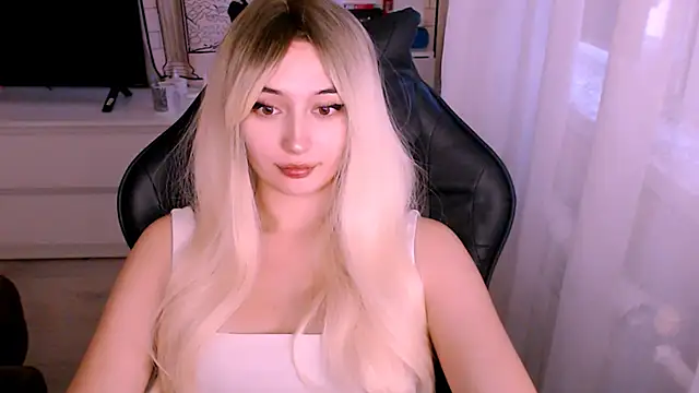 beauty blonde online show from October 2025 01:17:02 AM