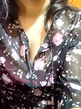 Your cutiepie  online show from March 2025 08:22:01 PM