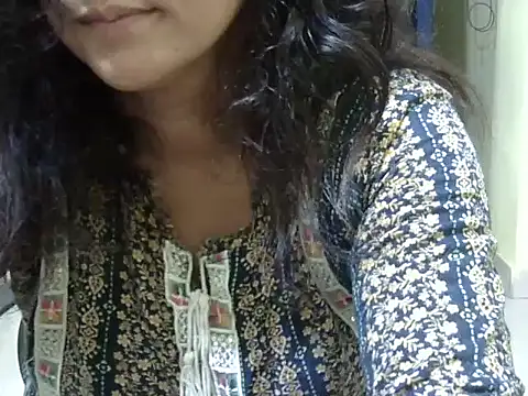 Your cutiepie  online show from October 2025 05:43:02 PM