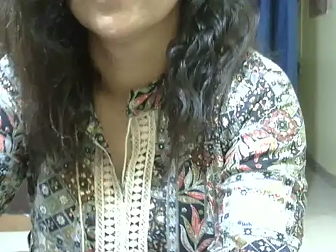 Your cutiepie  online show from October 2025 06:51:01 PM