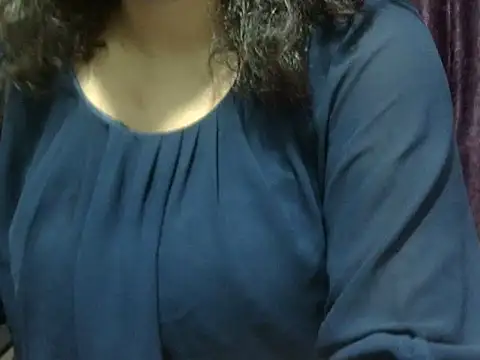 Snapshot of Your_cutiepie_ chatting on June 2026 10:50:01 AM Your cutiepie online show from June 2026 10:50:01 AM