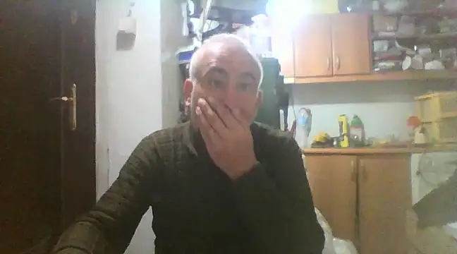 Snapshot of murat7888 chatting on February 2025 12:11:01 PM murat7888 online show from February 2025 12:11:01 PM