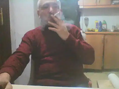 Snapshot of murat7888 chatting on March 2025 12:12:01 PM murat7888 online show from March 2025 12:12:01 PM