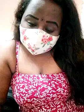 Snapshot of dolly_telugu01 chatting on February 2025 08:22:01 PM dolly telugu01 online show from February 2025 08:22:01 PM