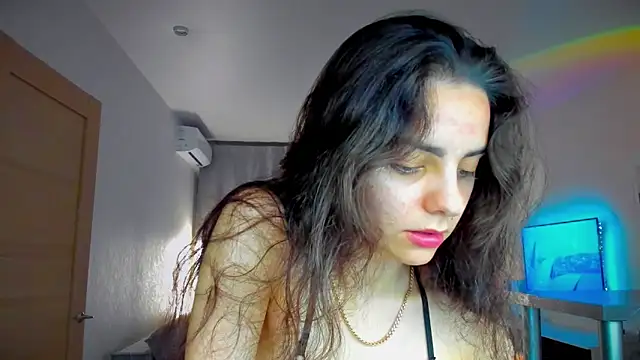 EmiliaZen online show from May 2026 07:52:02 PM
