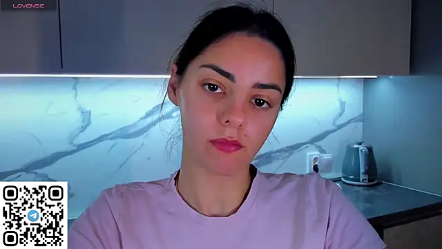 EmiliaZen online show from July 2026 06:58:02 PM