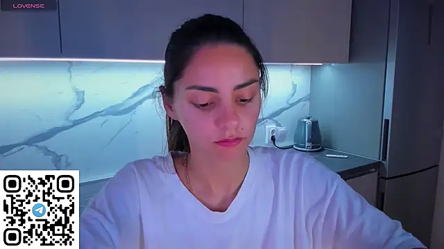 EmiliaZen online show from July 2026 10:54:02 AM