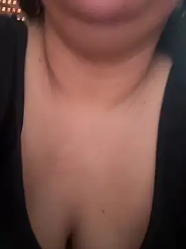 daianaspencer online show from July 2026 05:38:02 AM