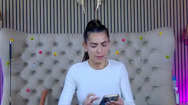 PlayfulShow online show from May 2026 12:23:02 PM