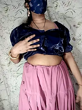Snapshot of Crazybhabhi chatting on May 2026 09:42:02 PM Crazybhabhi online show from May 2026 09:42:02 PM