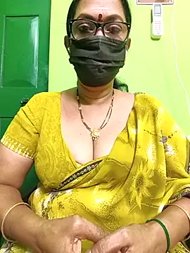 niiveditha online show from February 2025 01:41:01 PM