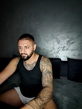 Snapshot of Bakws chatting on September 2025 04:19:01 PM Bakws online show from September 2025 04:19:01 PM