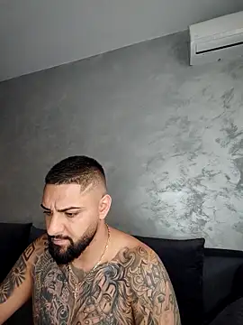 Snapshot of Bakws chatting on October 2025 09:38:02 AM Bakws online show from October 2025 09:38:02 AM