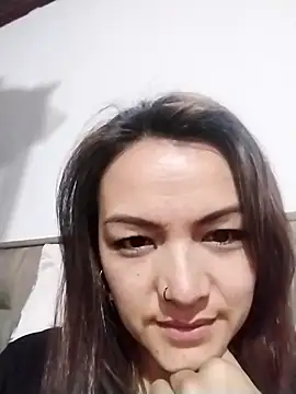 Snapshot of PenelopeMist chatting on February 2025 03:31:02 AM PenelopeMist online show from February 2025 03:31:02 AM