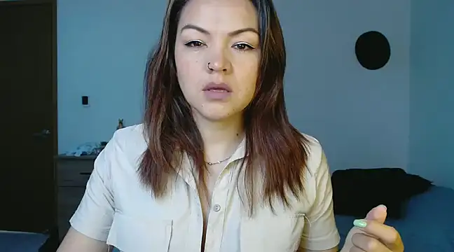 Snapshot of PenelopeMist chatting on March 2025 02:44:01 PM PenelopeMist online show from March 2025 02:44:01 PM