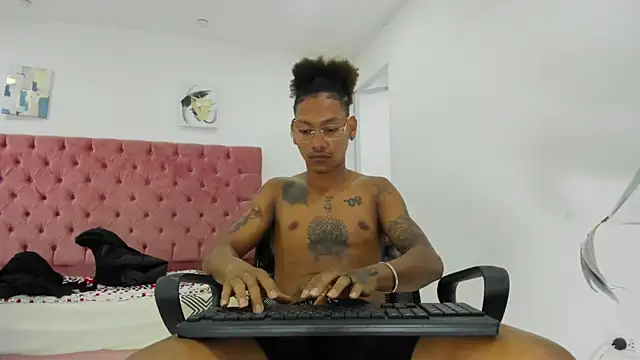 blackdirty420 online show from February 2025 06:04:02 PM