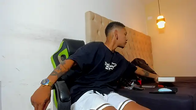 blackdirty420 online show from October 2025 07:10:02 PM