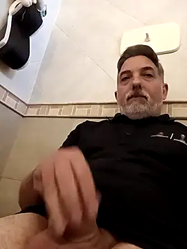 Sexyguycumming online show from March 2025 08:11:01 PM