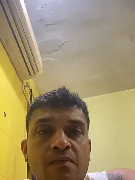 Snapshot of crazyfreaking chatting on February 2025 04:57:02 PM crazyfreaking online show from February 2025 04:57:02 PM