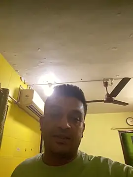 Snapshot of crazyfreaking chatting on February 2025 09:39:01 PM crazyfreaking online show from February 2025 09:39:01 PM