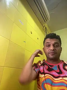 Snapshot of crazyfreaking chatting on February 2025 10:26:02 AM crazyfreaking online show from February 2025 10:26:02 AM