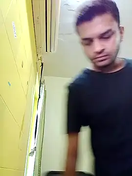 Snapshot of crazyfreaking chatting on February 2025 06:45:01 AM crazyfreaking online show from February 2025 06:45:01 AM