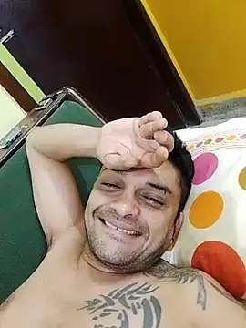 Snapshot of crazyfreaking chatting on February 2025 09:23:01 PM crazyfreaking online show from February 2025 09:23:01 PM