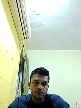 Snapshot of crazyfreaking chatting on March 2025 06:00:02 PM crazyfreaking online show from March 2025 06:00:02 PM