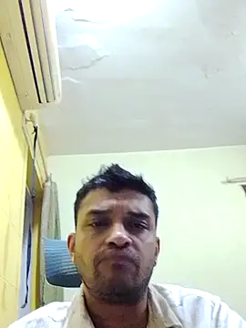 Snapshot of crazyfreaking chatting on March 2025 06:12:01 PM crazyfreaking online show from March 2025 06:12:01 PM