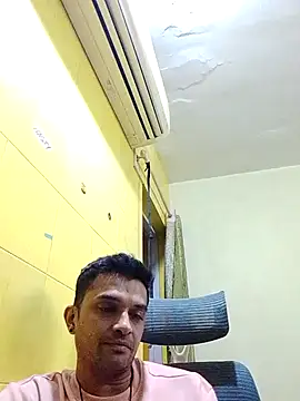 Snapshot of crazyfreaking chatting on March 2025 08:10:02 PM crazyfreaking online show from March 2025 08:10:02 PM