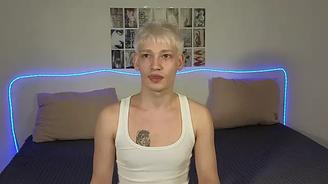 Snapshot of Julian_wins chatting on March 2026 02:34:01 PM Julian wins online show from March 2026 02:34:01 PM