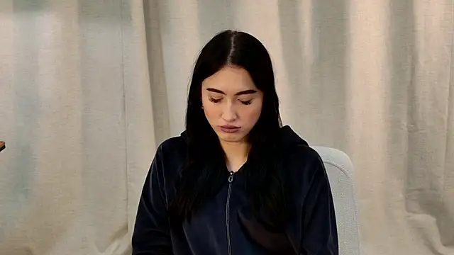 LynnaHandley online show from February 2025 09:47:02 AM