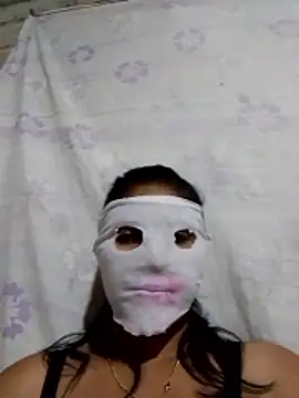 chutiaunty online show from February 2026 06:02:01 AM