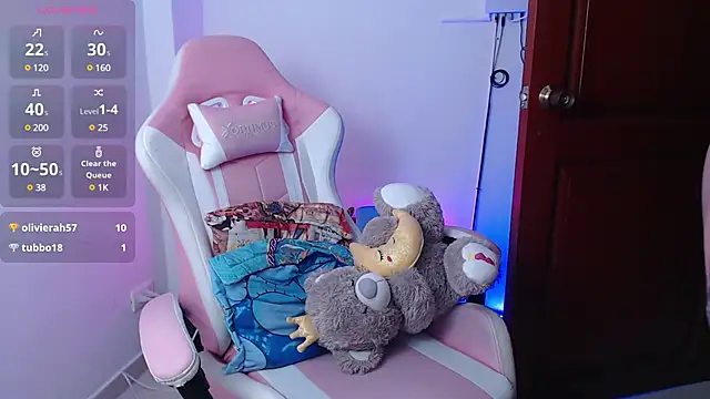 Snapshot of dannastevensXX chatting on March 2025 06:32:01 AM dannastevensXX online show from March 2025 06:32:01 AM