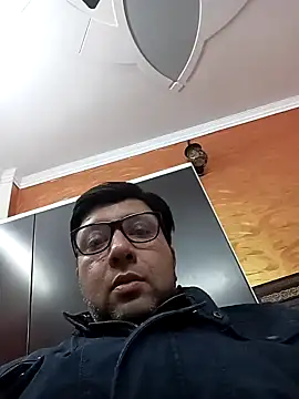 innocentboy1987 online show from February 2025 10:49:02 AM