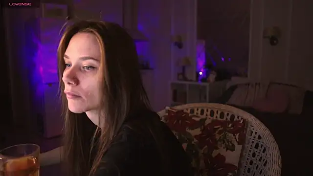 alexa feels  online show from March 2025 04:46:02 PM