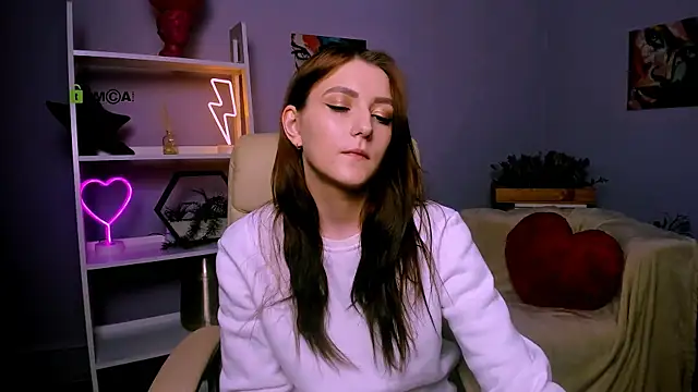 catherine kitty online show from February 2025 02:27:02 PM