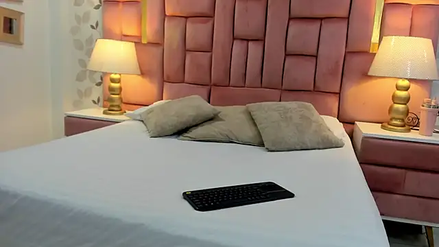 ArianaFranco online show from April 2026 01:49:01 PM