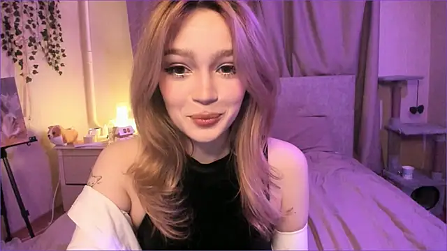 Snapshot of MiaRanki chatting on February 2026 08:24:01 PM MiaRanki online show from February 2026 08:24:01 PM