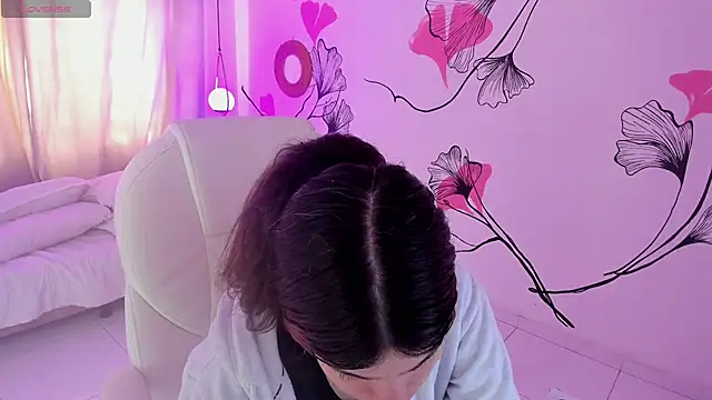 Snapshot of Isabela_Fiorelli chatting on May 2026 01:49:01 PM Isabela Fiorelli online show from May 2026 01:49:01 PM